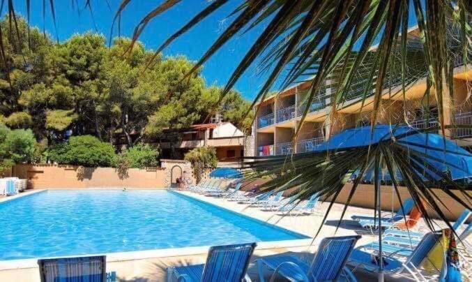 Sanary Sur Mer Appartement 30M2 T2 Avec Terrasse Piscine 10Min A Pied De La Plage エクステリア 写真